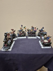 Danbury Mint - Boyds Bears Christmas Party Flyer Train - 6 Stück - Bild 1 von 24