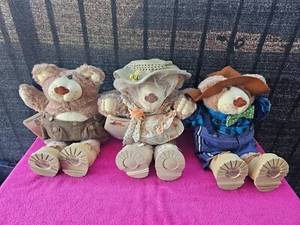 Peluche orsacchiotto Furskins con vestiti di Xavier Roberts vintage 1985 - Foto 1 di 13