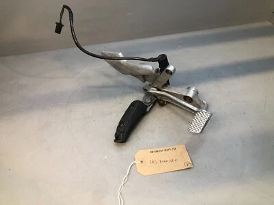 Yamaha FZR 400 FZR400 1989 1WG EXUP RHS juego trasero para pilotos, clavija para pie, palanca de freno Foto 1 de 4