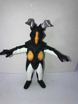 Ultraman Kaiju Zetton Figure - Bandai 2005 - 4 inch Figure - Image 1 of 3