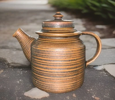Arabia Pottery Kaarna/ARA8 Teapot & Lid 5 Cup Matte Brown Finland 10-64 VTG EUC - Image 1 of 4