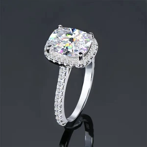 Luxury 4ct Moissanite Halo Engagement Ring With GRA Cushion Cut  Wedding - Foto 1 di 4