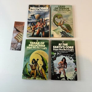 Edgar Rice Burroughs Pellucidar Book Bundle 1970s Vintage Tandem Paperback Lot - Picture 1 of 19