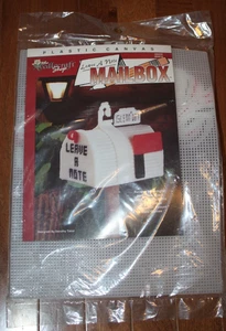 De colección The Needlecraft Shop Deja una nota Buzón Plástico Lona Aguja NUEVO - Imagen 1 de 2