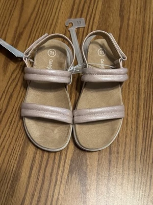 Sandalia para niños talla 11, Cat & Jack, correa para el tobillo Kailan, oro rosa brillante Foto 1 de 4