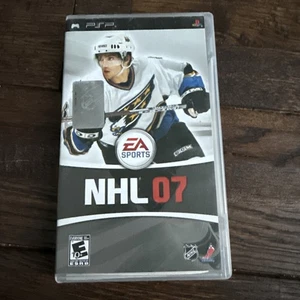 NHL 07 (Playstation Portable PSP) Complete With Manual - Tested - Bild 1 von 3
