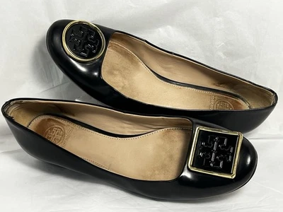 Sapatos Tory Burch Black Twiggie Pump com medalhão redondo e preto - Tamanho 8.5 - Imagem 1 de 4