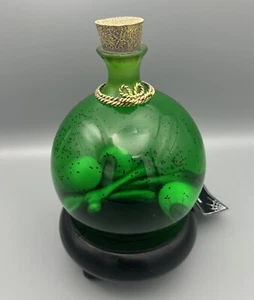 Martha Stewart Halloween globo ocular esqueleto huesos poción botella globo de nieve caldero - Imagen 1 de 6