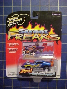 JOHNNY LIGHTNING ZINGERS '69 DODGE DAYTONA! WING THING!  NIP  2003            L - Picture 1 of 6