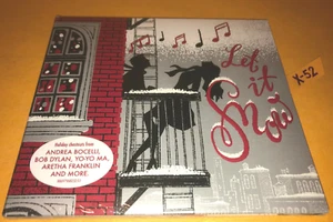 Holiday CD Dylan Aretha Elvis Dolly Parton Brenda Lee Bing Crosby Neil Diamond - Picture 1 of 4