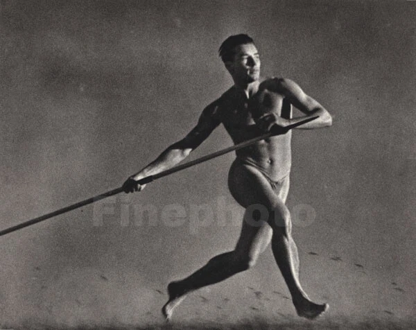Dardo masculino semi nu 1936 Alemanha OLIMPÍADAS por LENI RIEFENSTAHL arte fotográfica 11X14 - Imagem 1 de 1