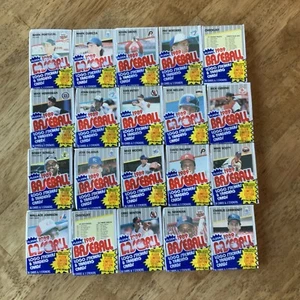 2 1989 Fleer Baseball Cards Cello Packs Possible R. Johnson, Ripken Error ? - Picture 1 of 4