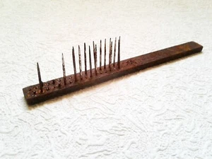 Antique Primitive Metal Comb Hatchel Heckling Flax Hemp Wool Teasel Rustic Decor - Picture 1 of 9