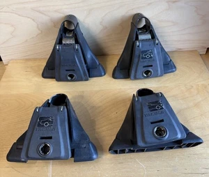 Set of 4 Yakima Roof Rack Q Towers for Round Bars - Picture 1 of 5