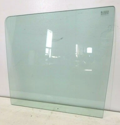 FRONT LEFT DRIVER SIDE DOOR GLASS WINDOW FOR 1997-08 FREIGHTLINER CARGO CABOVER - Image 1 of 4