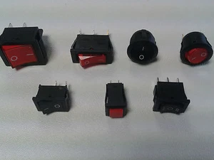 10 piezas interruptor botón encendido apagado interruptor de cambio iluminado NUEVO 12V 230V lote - Imagen 1 de 8