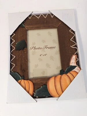 Nantucket 4x6 Foto Calabazas Marco Madera Cosecha Halloween con Hojas y Borde Foto 1 de 4