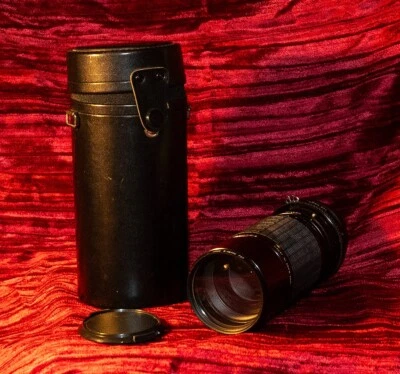 Vintage SIGMA Zoom w/Macro f1:4.5  100-200mm Manual Lens for Nikon F Mount - Image 1 of 2