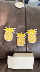 New Glazed Porcelain Hanging Mobile Wind Chimes 3 Yellow Pineapples 2.5” - Picture 1 of 9