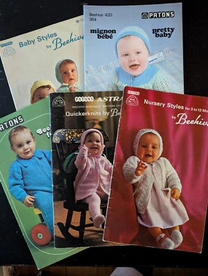 Maglioni asilo bambino Patons vintage cappelli stivaletti pezzo unico ecc lotto di 5 libretti - Immagine 1 di 4