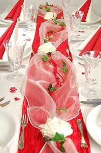 Komplette Tischdeko in rot-creme für  Hochzeit/Muttertag/Verlobung ectr. - Bild 1 von 9