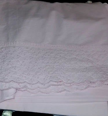 Lençol plano SIMPLY SHABBY CHIC KING bordado acabamento rosa algodão casa de campo - Imagem 1 de 4