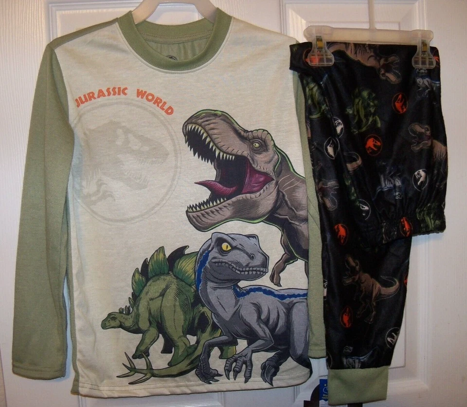 Pijama largo resistente al fuego Jurassic World dinosaurio 2 piezas pijama niños talla 8 nuevo con etiquetas Foto 1 de 1