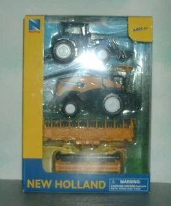 1/62 Scale New Holland FR920 Harvester & T6 Tractor Plastic New-Ray Toy AS-05005 - Picture 1 of 6