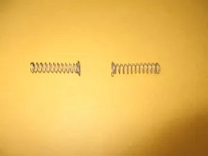 Minn Kota Armature Housing Brush Springs - Foto 1 di 5
