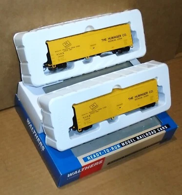 : Walthers HO _ 2-Pk "The Hubinger Co.  50' Smooth Side Box Car #932-23463 - Image 1 of 4