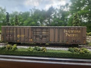 Exactrail Platinum 62' PC&F Insulated Box Car Southern Pacific