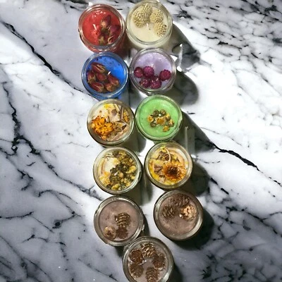 Velas veganas feitas à mão. Limoeiro, canela doce, laços de frutas. US$ 15 cada - Imagem 1 de 4