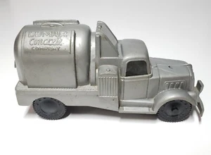 Vintage Louis Marx Lumar Concrete Company Truck Mixer Gray Plastic - Picture 1 of 8