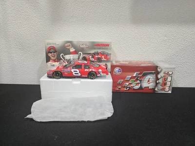 Martin Truex Jr. KFC 2004 Dover Raced versión ganadora 1:24 acción NASCAR diecast #8 Foto 1 de 4