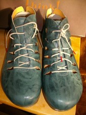 think shoes uk clearance