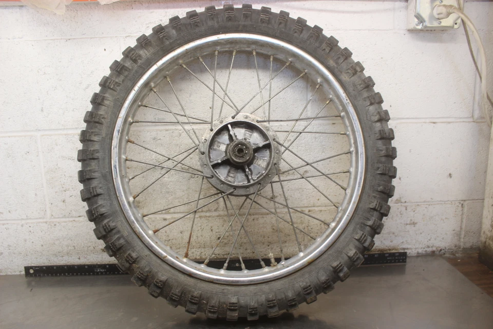 1974 川崎 G5 100 后轮轮圈 (3.00-18) H105 — 第 1/4 张图片