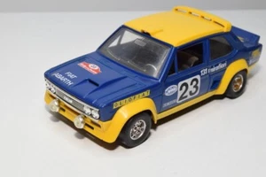 B50 1:24 BBURAGO BURAGO 0145 145 FIAT 131 ABARTH RALLY AZUL AMARILLO EXC. COND. - Imagen 1 de 9