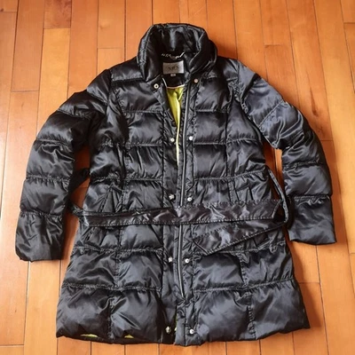 Chaqueta acolchada negra ABS para mujer mediana larga, bolsillos laterales, forro con botones o cremallera Foto 1 de 4