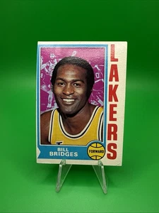 1974-75 Topps - Bill Bridges #13. F16 - Picture 1 of 2