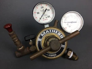 Matheson 22289-1 + USG 19765-1 Gauge Set With Matheson 9-350 Regulator - Picture 1 of 10