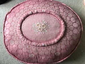 VINTAGE BOUDOIR PILLOW/CUSHION 1920S 1930S EMBROIDERED - Picture 1 of 8