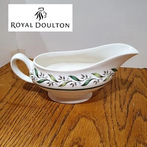 Royal Doulton Almond Willow D6373 Gravy Boat - Picture 1 of 6