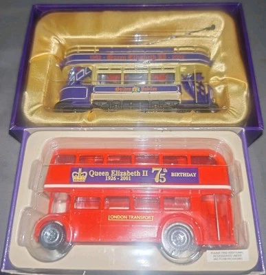 Corgi QE11 75th Birthday & Golden Jubilee Commemorative Models - 2001 & 2002 - Image 1 of 4