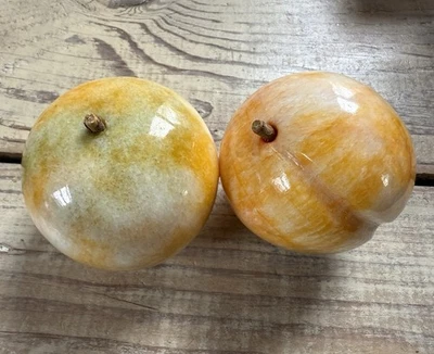 Mármol de alabastro tallado en fruta de piedra manzana italiana albaricoque melocotón amarillo naranja 2 Foto 1 de 4