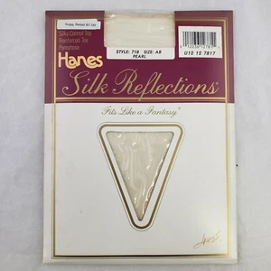 Pearl White Hanes Silk Reflections Pantyhose Control Top Reinf Toe - 718 - AB - Picture 1 of 3