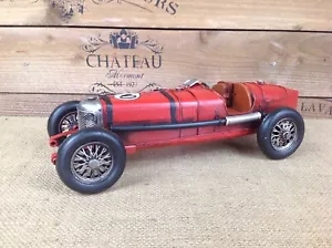 Red Vintage model 1950's boat tail number 10 sports Car. The is made from metal - Foto 1 di 9