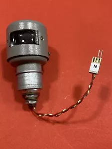 EMT 950 Turntable STYLUS LIGHT ILLUMINATOR -PARTS FOR EMT 950 TURNTABLE - Picture 1 of 8