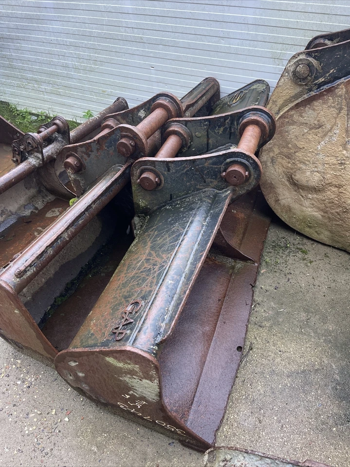 grading bucket - Image 1 of 4