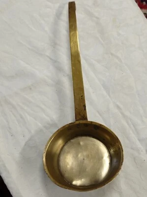 Ancienne louche en laiton forgé – 40 cm – XIXe/XXe – ustensile cuisine / déco - Photo 1/4