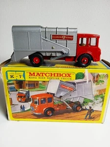 Camion Matchbox KING SIZE K7 REFUSE TRUCK - Foto 1 di 7